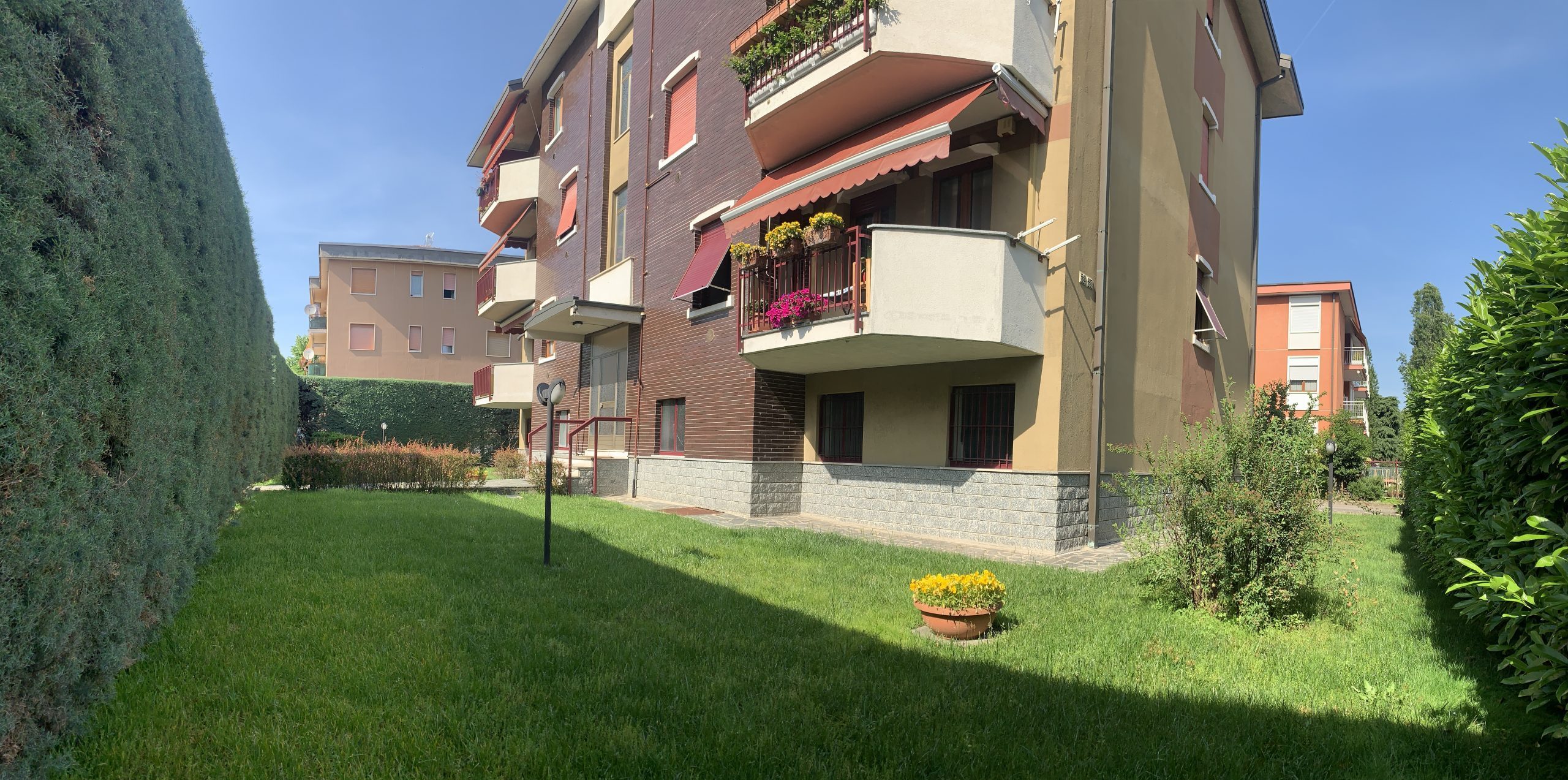 trilocale relax novate milanese classhome giardino condominiale